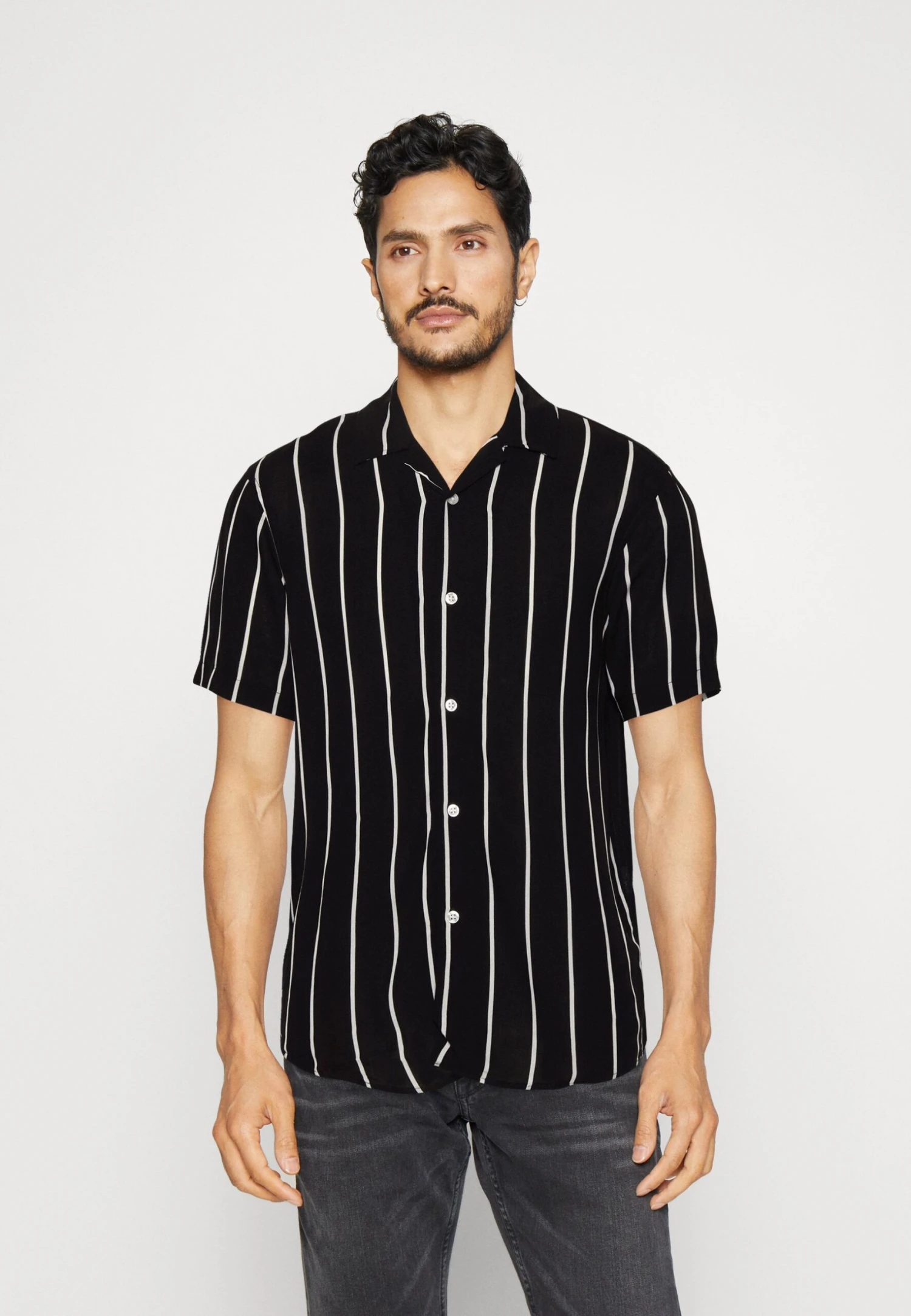 Pier One 2 Pack - Overhemd - Olive/Black 6 Pier One 2 Pack - Overhemd - Olive/Black - Afbeelding 4