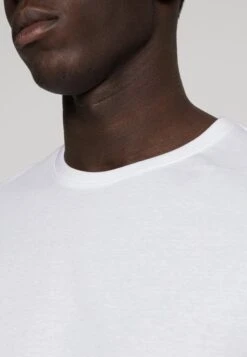 Pier One 3 Pack - T-Shirt Basic - White/Black/Light Grey -Beste Kleding Winkel 122d0709c72e447f82ad50ef09ab3779