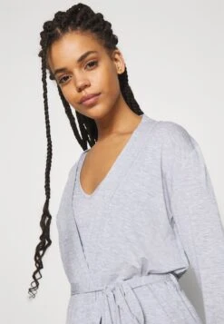 Anna Field 3 Piece Jersey- Pyjama - Mottled Light Grey -Beste Kleding Winkel 1fb03470c6af432ea96e665fd3d2f831