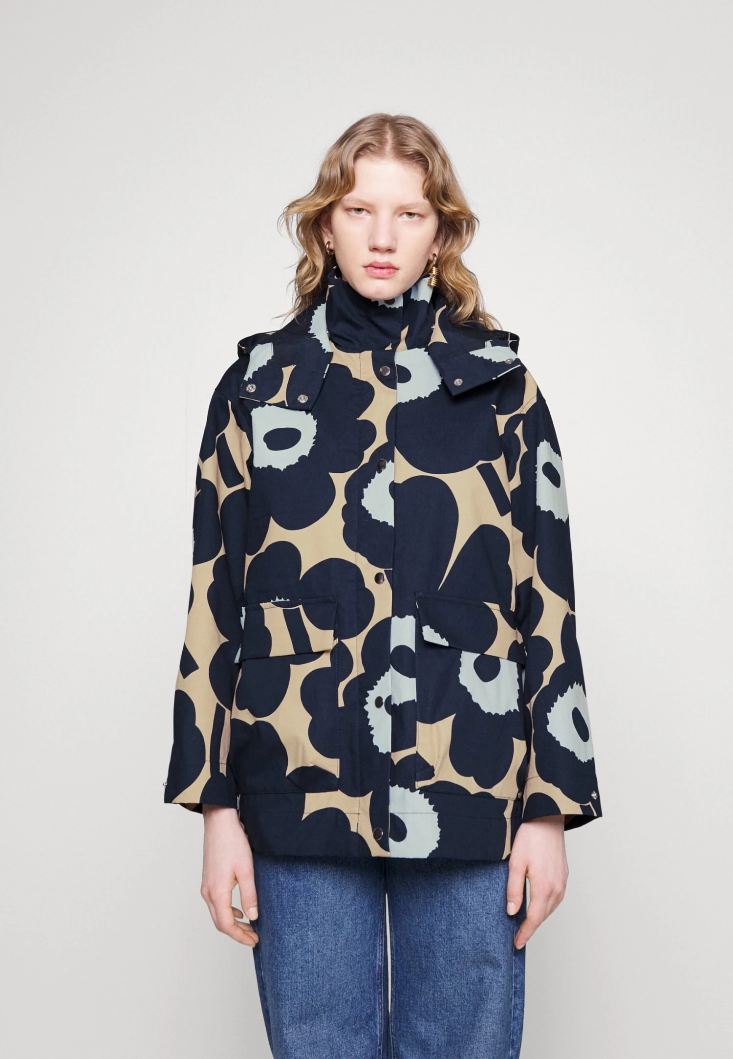 Marimekko Magna Unikko Coat - Parka - Dark Blue, Light Yellow 3 Marimekko Magna Unikko Coat - Parka - Dark Blue, Light Yellow