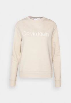 Calvin Klein Core Logo - Sweater - White Clay 10 Calvin Klein Core Logo - Sweater - White Clay -Beste Kleding Winkel 28fe3dac0bd4491aa03e5804ed475f3b