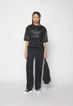 Adidas Originals Big Logo Tee 2 In 1 - T-Shirt Print - Black 16 Adidas Originals Big Logo Tee 2 In 1 - T-Shirt Print - Black -Beste Kleding Winkel 2beb5aece7ce456193f1b8b989f97297