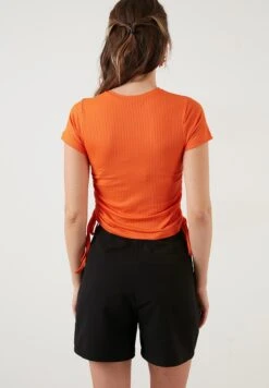 LELA Slim Fit - Blouse - Orange Color -Beste Kleding Winkel 323c3059bcb14b7fbb5c97566d7cb43c