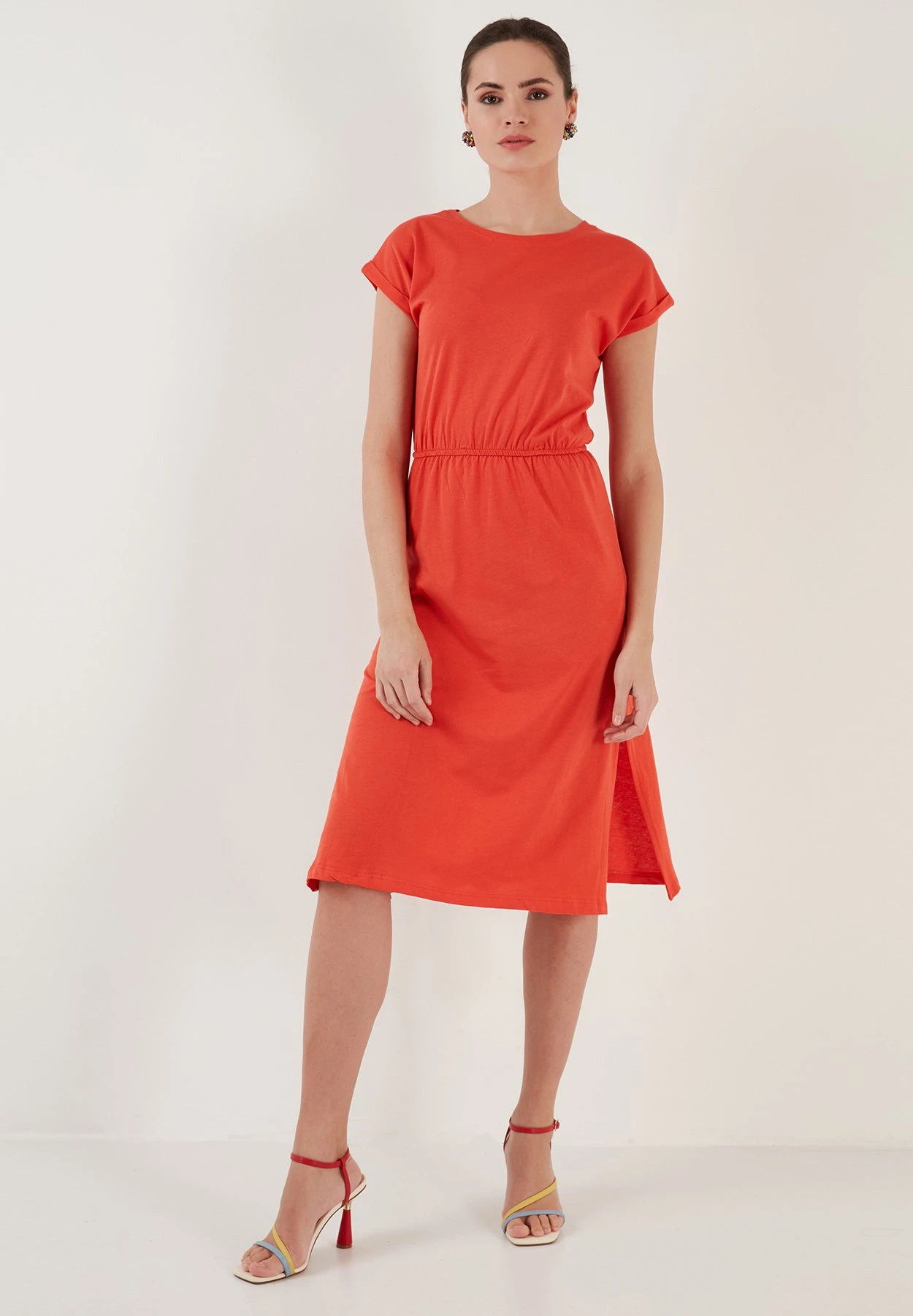 LELA Short Sleeve Midi - Jurk - Brick Red 3 LELA Short Sleeve Midi - Jurk - Brick Red