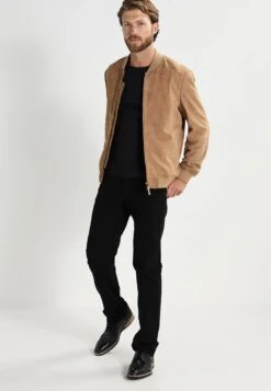 Pier One 2 Pack - T-Shirt Basic - Black 8 Pier One 2 Pack - T-Shirt Basic - Black -Beste Kleding Winkel 35835f1f7ec34bcbb6afcefdcb0a6684