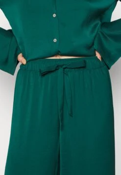 Anna Field Gift Box Pj Set - Pyjama - Green -Beste Kleding Winkel 35d35f7997c542cdb227b47a977b272d