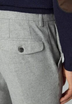 Hackett London Broken Twill Trs - Broek - Light Grey 12 Hackett London Broken Twill Trs - Broek - Light Grey -Beste Kleding Winkel 378341ad4fe742279dbf9ffb50694d55