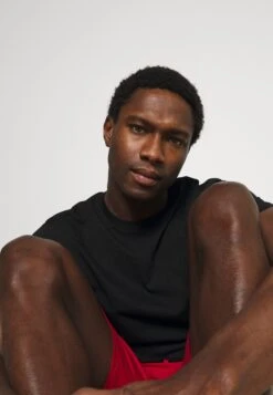 Pier One 3 Pack - Pyjamabroek - Black/Mottled Dark Grey/Red -Beste Kleding Winkel 4f57fa2361ff43dba0b55c4847802e72