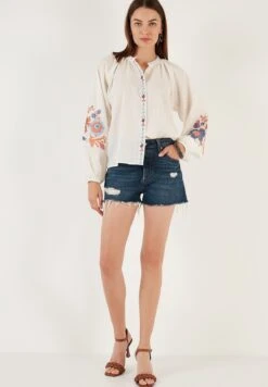 LELA Blouse - White 7 LELA Blouse - White -Beste Kleding Winkel 53090d3478334a68abd22b17a0f45cdd