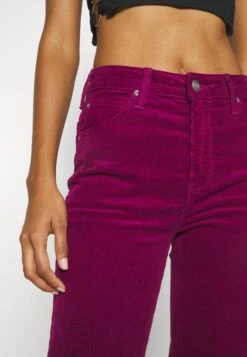 Lee Breese - Flared Jeans - Foxy Violet 17 Lee Breese - Flared Jeans - Foxy Violet -Beste Kleding Winkel 545ceb9203164e60b84ea764807806aa