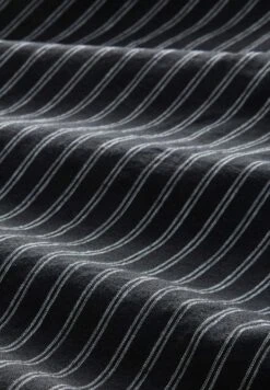 TOM TAILOR Denim Mit Stehkragen - Overhemd - Black Stripe 14 TOM TAILOR Denim Mit Stehkragen - Overhemd - Black Stripe -Beste Kleding Winkel 55e3c385220240b49775f6060e8ab244