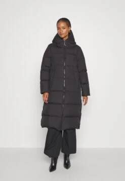 Marc O'Polo Coat Filled Fixed Hood Welt Pockets Side Slits With Press Buttons - Donsjas - Black 12 Marc O'Polo Coat Filled Fixed Hood Welt Pockets Side Slits With Press Buttons - Donsjas - Black -Beste Kleding Winkel 6670868ae67a4b31aaf3419ddd9ba5e9