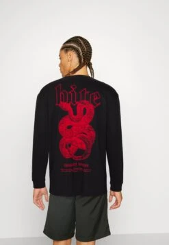 YOURTURN Longsleeve - Black -Beste Kleding Winkel 726fe31d97d447e0bb0b4ee3b18308af