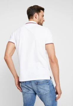 Pier One Poloshirt - White 9 Pier One Poloshirt - White -Beste Kleding Winkel 7b9ac36c08a747ef965d58c5c5135c10