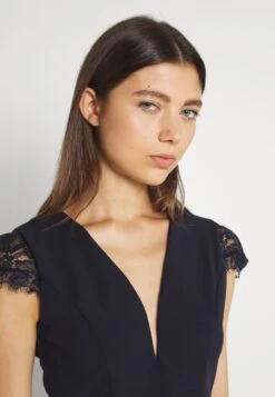 Wal G Sammy Maxi Dress - Jerseyjurk - Navy Blue -Beste Kleding Winkel 7bc2a4050184495aa043b9ccc819a7a5