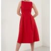 LELA Crew Neck Pleated Midi - Cocktailjurk - Red -Beste Kleding Winkel 81b8c424a7a6494bb0a4e77180bdbdf1