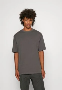 YOURTURN 3Pack Unisex - T-Shirt Basic - White/Dark Grey /Dark Brown 12 YOURTURN 3Pack Unisex - T-Shirt Basic - White/Dark Grey /Dark Brown -Beste Kleding Winkel 8446bb65aa8c4f748e53fa465d32e18f