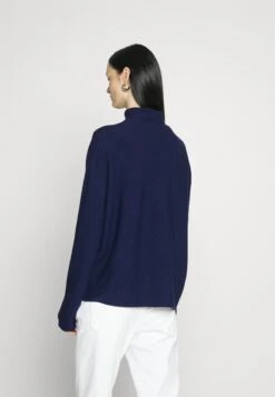 DRYKORN Liora - Trui - Blue 10 DRYKORN Liora - Trui - Blue -Beste Kleding Winkel 86002e64a9004be5bec514c0e31f9f4c