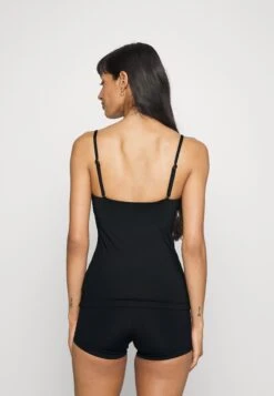 Seafolly Collective Wrap Front Singlet - Bikinitop - Black -Beste Kleding Winkel 87d41f5f84ef49eeb3a8f18592cc4281