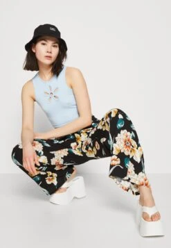 Even&Odd Top - Light Blue -Beste Kleding Winkel 89c7dfed9f4c410094ea8602c719e00c