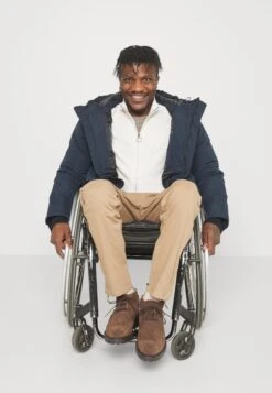 Pier One Vest - Off White -Beste Kleding Winkel 90d97e053d224200bd224084b6e217cc