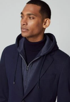 Hackett London Sports W Hooded Bib - Blazer - Navy Blue 13 Hackett London Sports W Hooded Bib - Blazer - Navy Blue -Beste Kleding Winkel 91a30cf6ce8047fe85f7d306db770724
