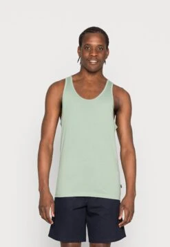 Pier One 3 Pack - Top - Dark Grey / Green / Bordeaux 10 Pier One 3 Pack - Top - Dark Grey / Green / Bordeaux -Beste Kleding Winkel 92c0a92e0ba2449ebf68c0a88e1e69a5