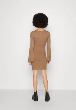 Even&Odd Knit Loose Fit Flared Sleeves Dress - Gebreide Jurk - Camel 10 Even&Odd Knit Loose Fit Flared Sleeves Dress - Gebreide Jurk - Camel -Beste Kleding Winkel a23ed7db08e747158081f9e23ee8b51d