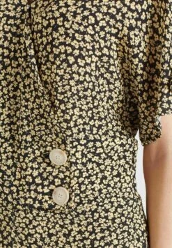 Khujo Borgia - Jumpsuit - Schwarz-Gelb Geblümt 17 Khujo Borgia - Jumpsuit - Schwarz-Gelb Geblümt -Beste Kleding Winkel af379724558d423ab9f19f8031bf325d