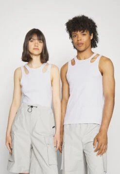 YOURTURN Unisex - Top - White