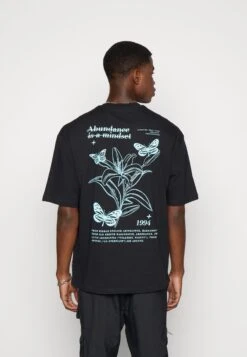 YOURTURN Chest Tee Unisex - T-Shirt Print - 802 - Black 10 YOURTURN Chest Tee Unisex - T-Shirt Print - 802 - Black -Beste Kleding Winkel b2af27d4ebd04411a960eb8d69437ecf