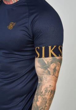 SikSilk Short Sleeve Dynamic Tech - T-Shirt Print - Navy 10 SikSilk Short Sleeve Dynamic Tech - T-Shirt Print - Navy -Beste Kleding Winkel bfabb9ce66b34d799dc182419059e819