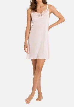 HANRO Mae - Nachtjapon - Bonbon -Beste Kleding Winkel c2c814e07da4488196e5607f734d72ab