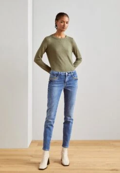 Beste Kleding Winkel -Beste Kleding Winkel c6146465f4bc4f8cb303763124bc0d3f