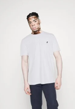 Pier One 3 Pack - T-Shirt Basic - White/Dark Blue/Blue 14 Pier One 3 Pack - T-Shirt Basic - White/Dark Blue/Blue -Beste Kleding Winkel c861a69cfb1e4a6fafbf2b097bf177a2