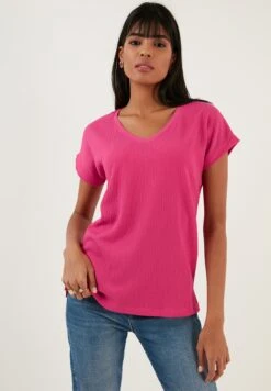LELA Regular Fit - Blouse - Fuchsia 11 LELA Regular Fit - Blouse - Fuchsia -Beste Kleding Winkel c919ec9a05174c30a03c8a1c9977db87