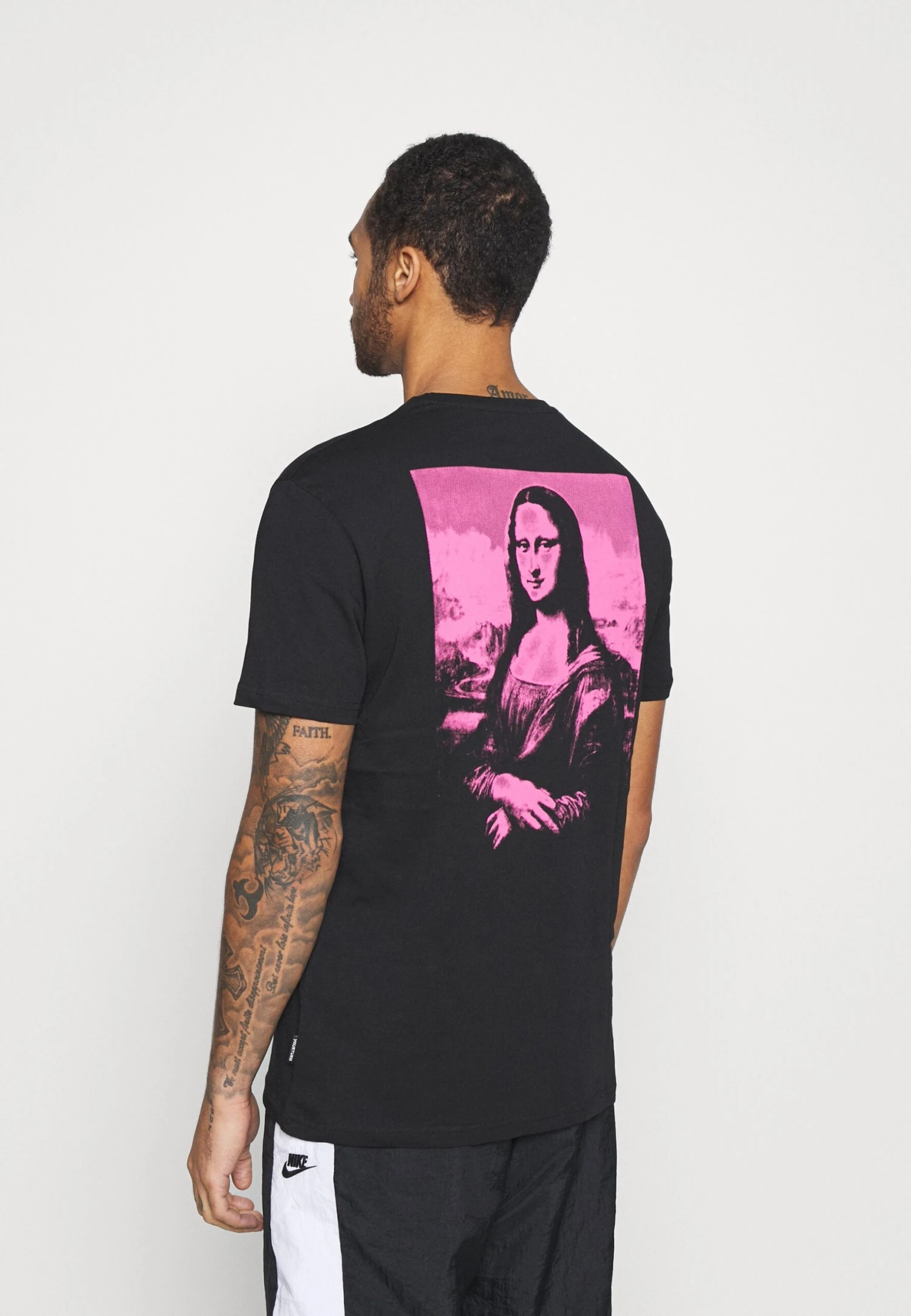 YOURTURN Unisex - T-Shirt Print - Black 3 YOURTURN Unisex - T-Shirt Print - Black