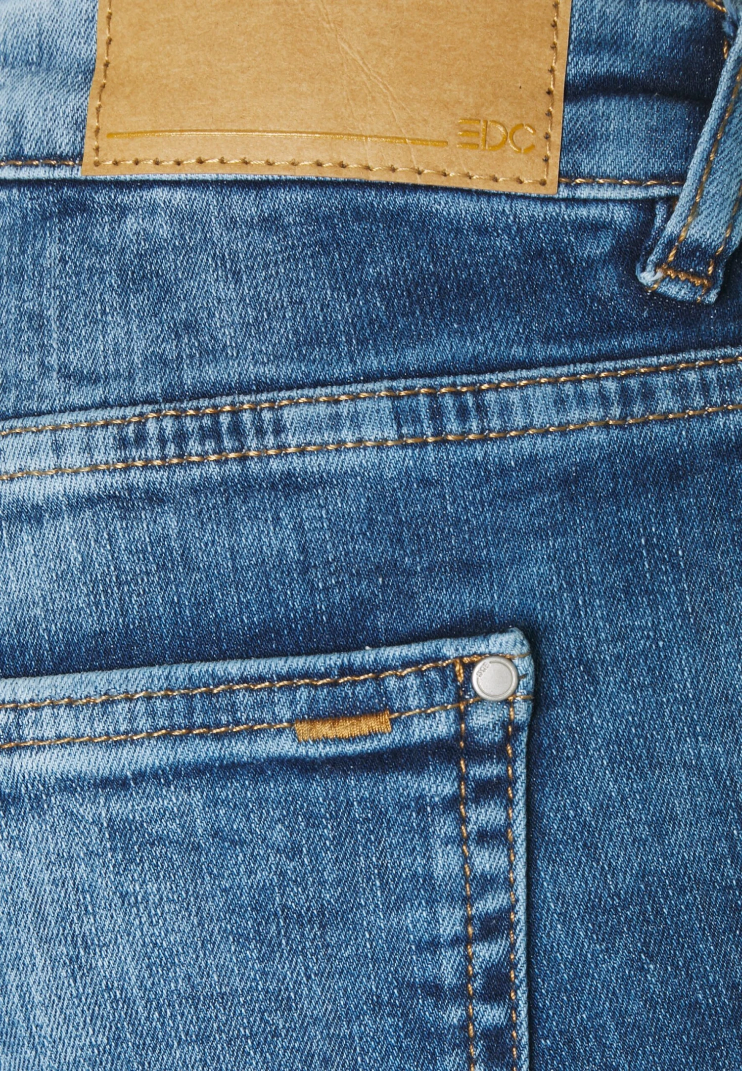 Edc By Esprit Capri - Jeansshort - Blue Denim 5 Edc By Esprit Capri - Jeansshort - Blue Denim - Afbeelding 3