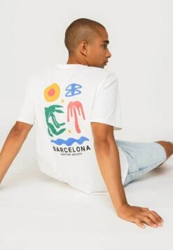 Kaotiko Barcelone - T-Shirt Print - Weiß -Beste Kleding Winkel d44350842fb64884b03a612e5004b6de