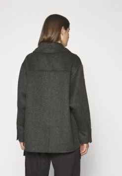Sandro Oversize Double Face Coat With Eyelet - Halflange Jas - Gris Foncé 12 Sandro Oversize Double Face Coat With Eyelet - Halflange Jas - Gris Foncé -Beste Kleding Winkel d8624e8f782446959d317fa3838013ec