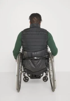 Pier One Bodywarmer - Black -Beste Kleding Winkel e1569b065acd421d8dc99bfc16261b20