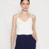 Anna Field Top - Off-White 1 Anna Field Top - Off-White -Beste Kleding Winkel e1fc7db02f3f499c9f831ee2d865eec9