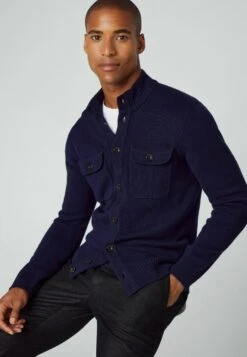 Hackett London Chest Pocket Fb - Vest - Navy -Beste Kleding Winkel e887b68c3123447b9a1af0efb00b844b