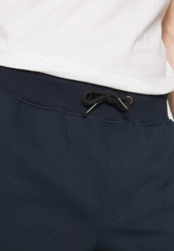 Pier One 2 Pack - Shorts - Dark Blue/Black 11 Pier One 2 Pack - Shorts - Dark Blue/Black -Beste Kleding Winkel e9ad45ed7e734ce58d931384fd1aa35a