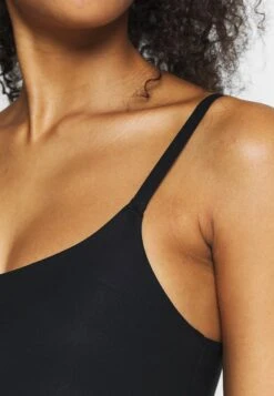 Chantelle Hemd - Schwarz 11 Chantelle Hemd - Schwarz -Beste Kleding Winkel ea39ea140ba34613afbd3f7dce6bfbb4