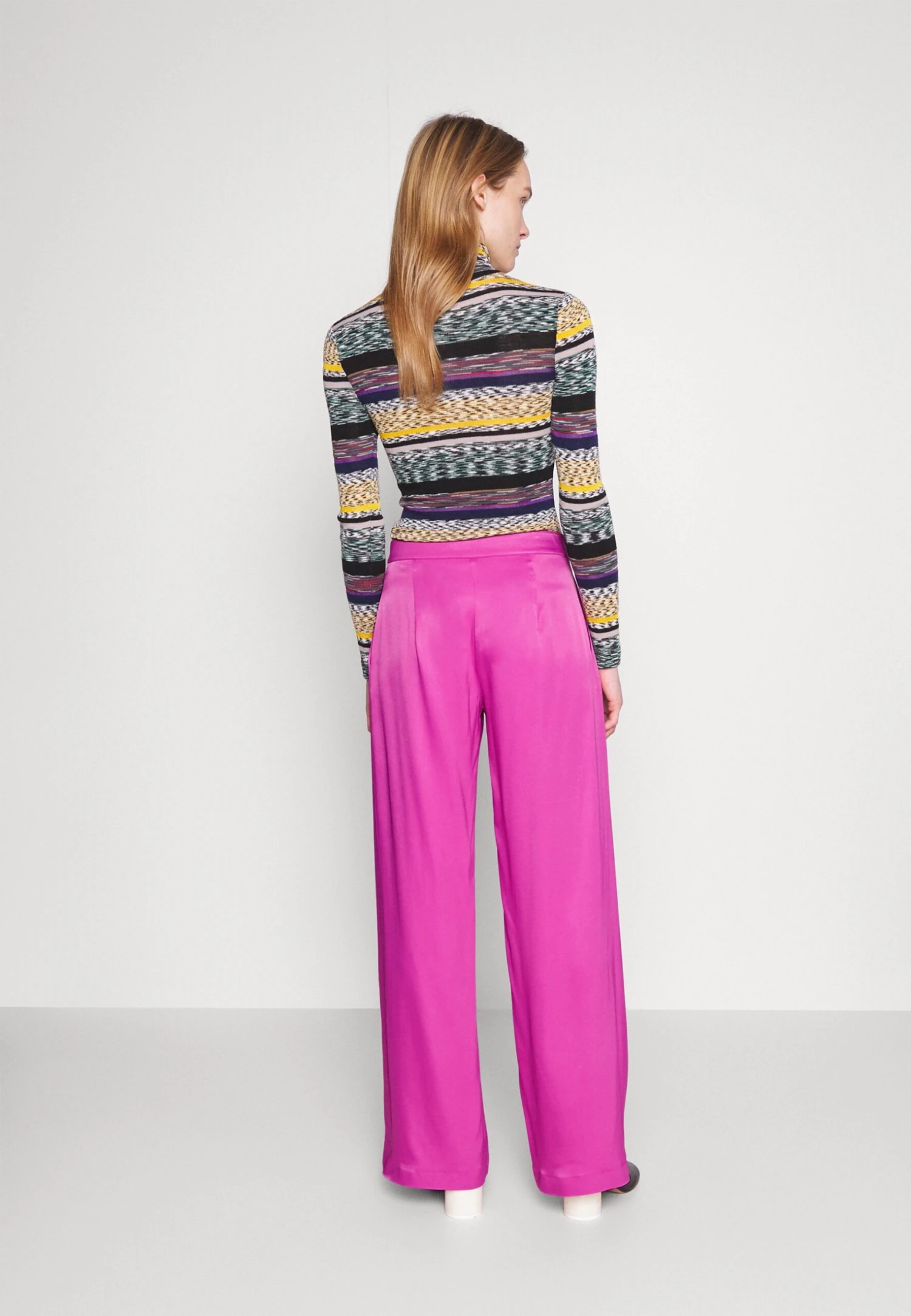 Patrizia Pepe Pantaloni Trousers - Broek - Orchid Purple 5 Patrizia Pepe Pantaloni Trousers - Broek - Orchid Purple - Afbeelding 3