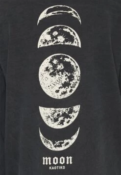 Kaotiko Crew Tie Dye Moon Unisex - Sweater - Black Acid Wash 7 Kaotiko Crew Tie Dye Moon Unisex - Sweater - Black Acid Wash -Beste Kleding Winkel f1f05ab768cb4da18cf2ac07090ce257