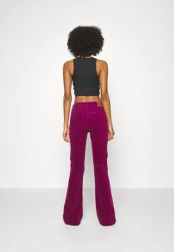 Lee Breese - Flared Jeans - Foxy Violet 14 Lee Breese - Flared Jeans - Foxy Violet -Beste Kleding Winkel f8ca85457bec404d86e10ca05cb0f5a4