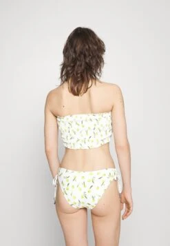 Seafolly Summer Crush Shirred Long Line Bandeau - Bikinitop - Off-White 11 Seafolly Summer Crush Shirred Long Line Bandeau - Bikinitop - Off-White -Beste Kleding Winkel f981078a55ae4b8d9adc603d63421bdc