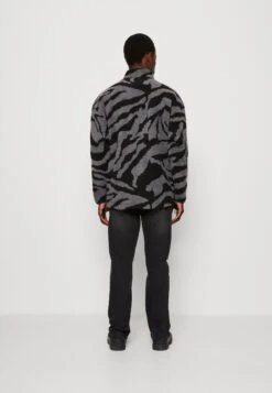 YOURTURN Unisex - Fleecejas - Grey 10 YOURTURN Unisex - Fleecejas - Grey -Beste Kleding Winkel fb0a0ae1914e4939bc76695f0267d638